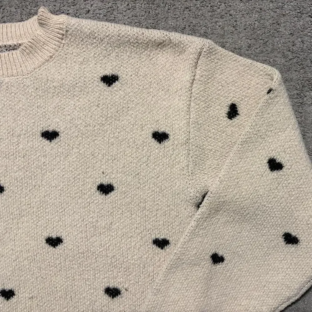Vintage cream wool sweater with
